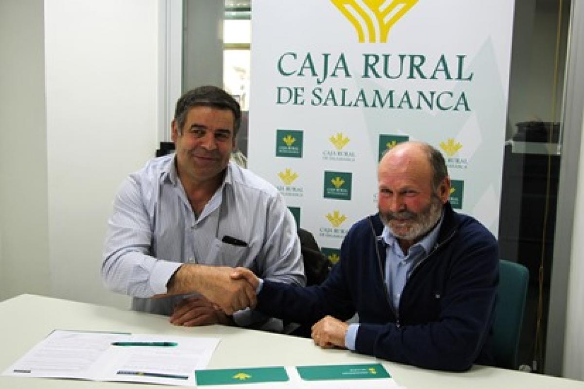 Caja Rural sigue tra