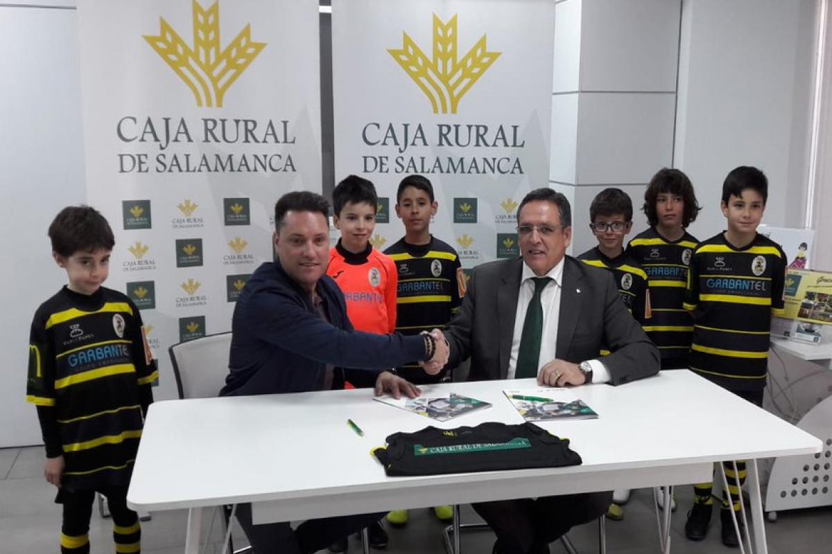 Caja Rural renueva e